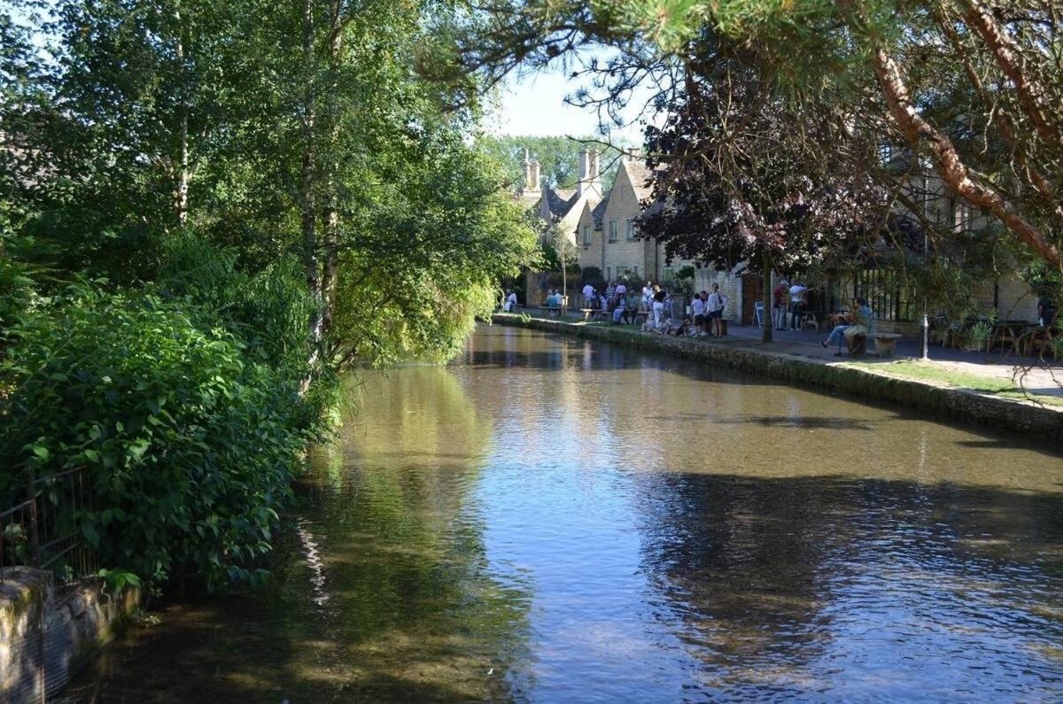 Clover Crest - 2-Bedroom House Bourton-on-the-Water Extérieur photo